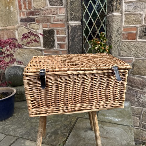 Wicker hamper large - hamper, picnic