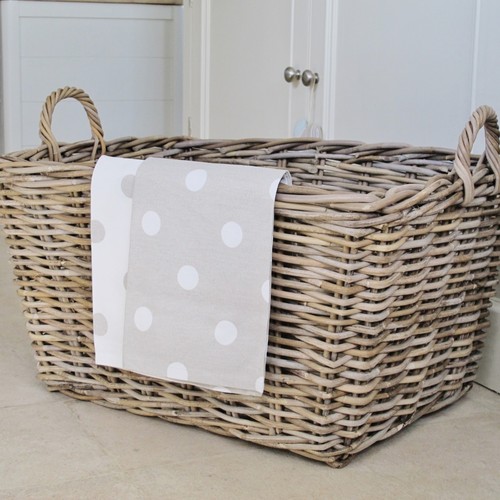 Rectangular wicker basket - wicker,