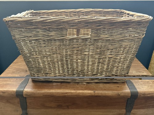 Large vintage wicker - wicker, log