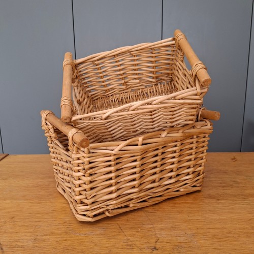 Set wicker storage - of,