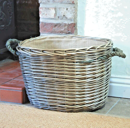 Oval natural willow - , rope