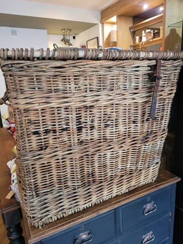 Huge rattan mill basket - huge,